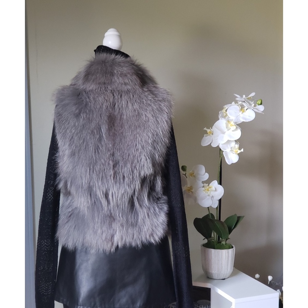 Pre-owned Reversible and Multiple Ways to Wear Fur & Leather Vest in XLNT Cond. - Picture 4 of 15